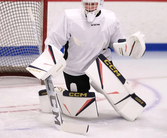 Bottes CCM Axis 2 Pro Senior 8 Bottes CCM Axis 2 Pro Senior – Image 8