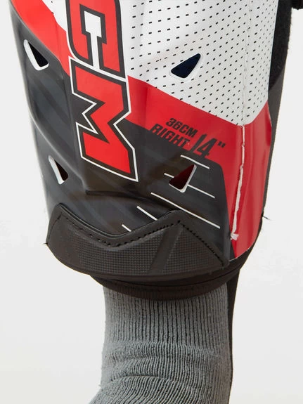 Jambières CCM JetSpeed FT6 Pro Junior 5 Jambières CCM JetSpeed FT6 Pro Junior – Image 5